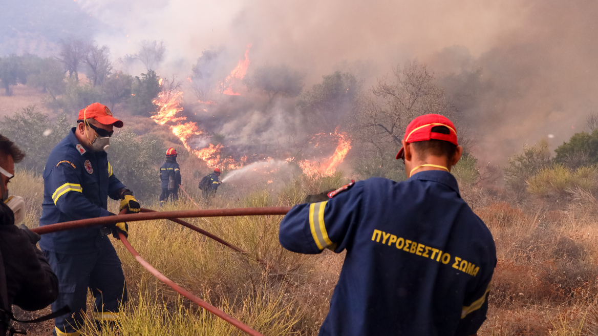 Πολύ υψηλός κίνδυνος πυρκαγιάς σε 5 περιφέρειες αύριο Κυριακή 3 Σεπτεμβρίου