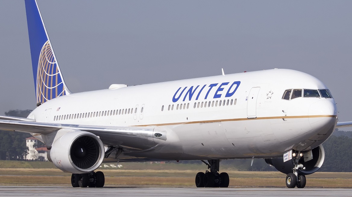 ΗΠΑ: Η United Airlines καθήλωσε προσωρινά τα αεροσκάφη της λόγω ενός «τεχνικού προβλήματος»