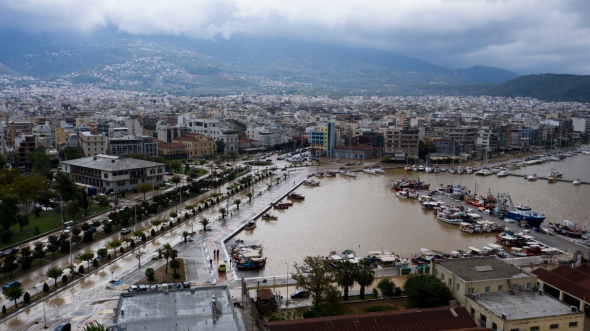 Κακοκαιρία «Daniel»: Δύσκολη νύχτα για τη Θεσσαλία, προβλήματα και στην Αττική - Δεύτερο κύμα σήμερα με ισχυρές καταιγίδες