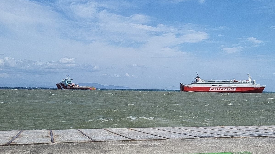 Ραφήνα: Κανονικά θα αποπλεύσουν τα πλοία την Πέμπτη μετά την τεράστια ταλαιπωρία με το μπλέξιμο αγκυρών 