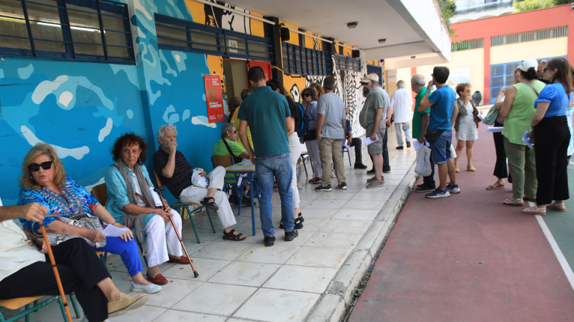 ΣΥΡΙΖΑ: Ποιοι ψηφίζουν στον δεύτερο γύρο - Προθεσμία για τα «παλαιά μέλη» μέχρι την Τετάρτη