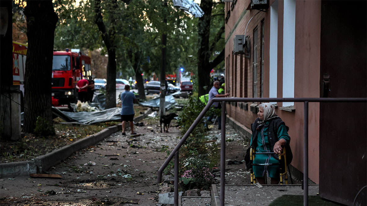 Μπαράζ ρωσικών βομβαρδισμών τη νύχτα στην Ουκρανία - Δείτε βίντεο και φωτογραφίες 