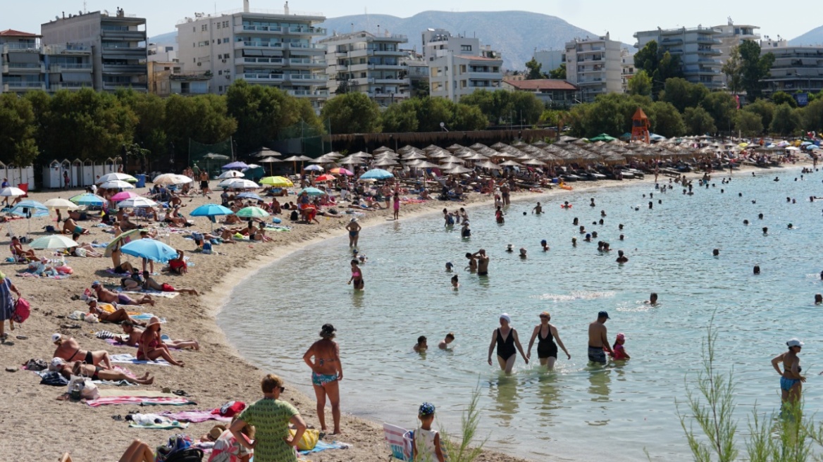 Καιρός: Καλοκαιρινό τριήμερο με 36άρια - Μεταβολή του καιρού από την Δευτέρα