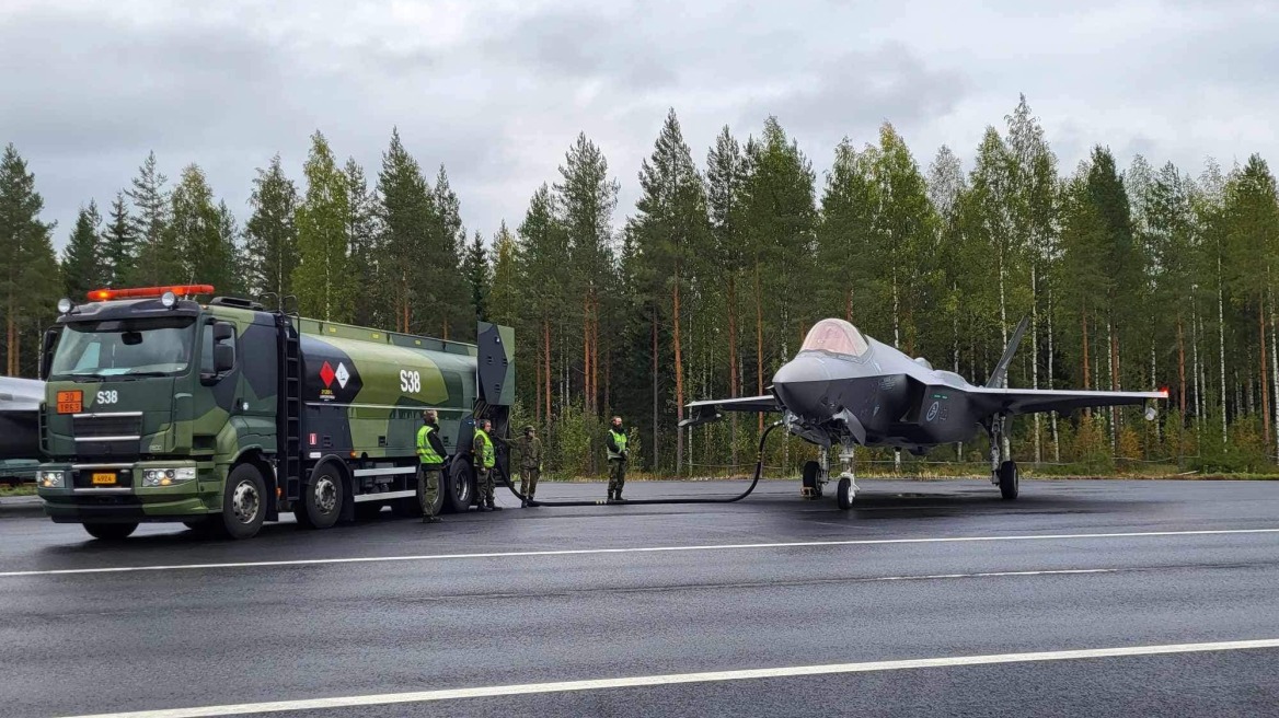 Φινλανδία: Δύο νορβηγικά F-35 προσγειώθηκαν σε αυτοκινητόδρομο για να ανεφοδιαστούν - Βίντεο