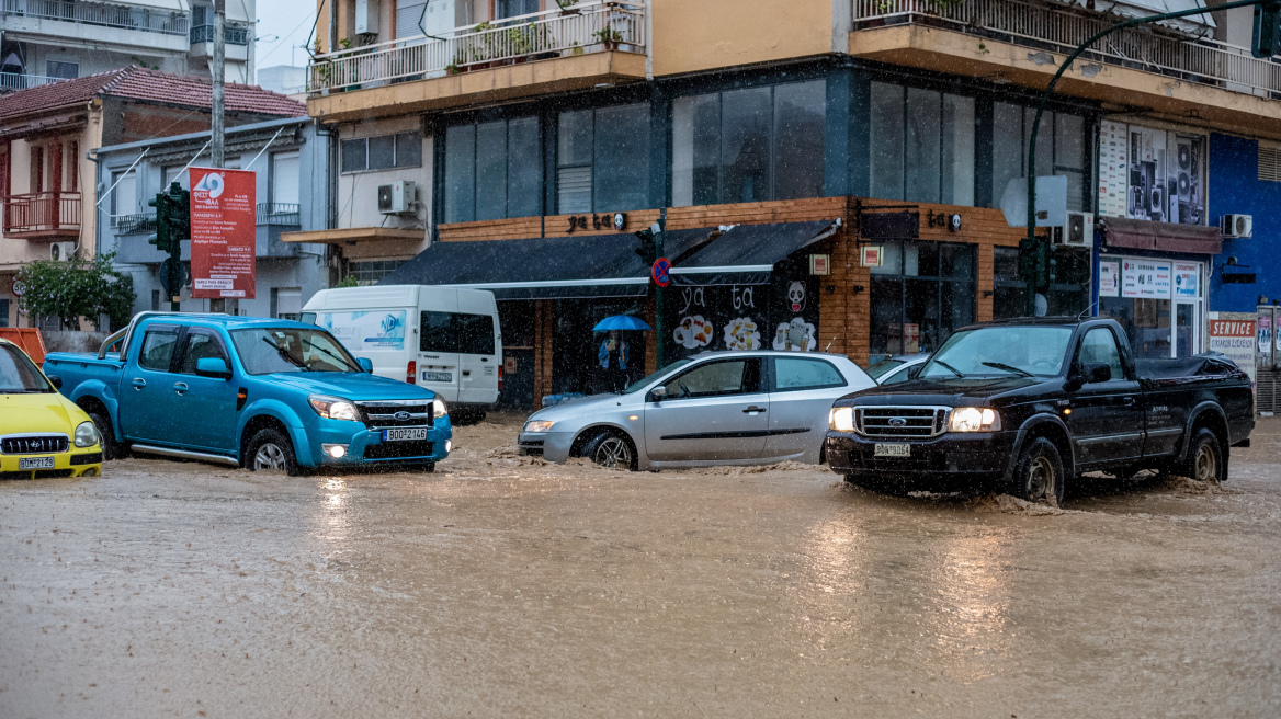 Επιδείνωση του καιρού από Δευτέρα: Νέο έκτακτο δελτίο - Σύσκεψη στο υπ. Πολιτικής Προστασίας