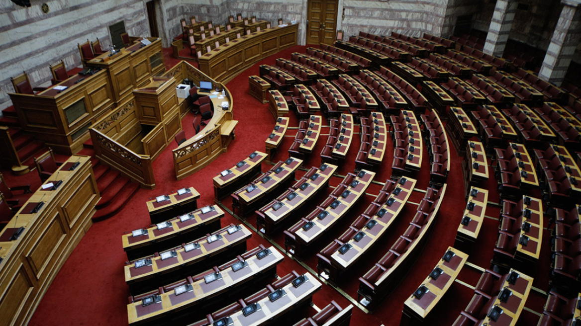 Ανατροπές στον κοινοβουλευτικό χάρτη φέρνουν οι ανεξαρτητοποιήσεις στον ΣΥΡΙΖΑ