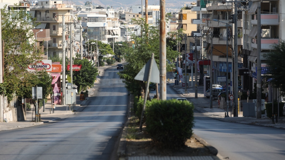 Παλαιό Φάληρο: Ξεκινάνε τα έργα ανάπλασης των πεζοδρομίων στη λεωφόρο Αμφιθέας