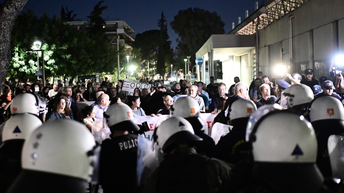 Επέτειος δολοφονίας Φουντούλη-Καπελώνη: Προσήχθησαν 60 άτομα από τα οποία τα 13 συνελήφθησαν, ανακοίνωσε η ΕΛΑΣ