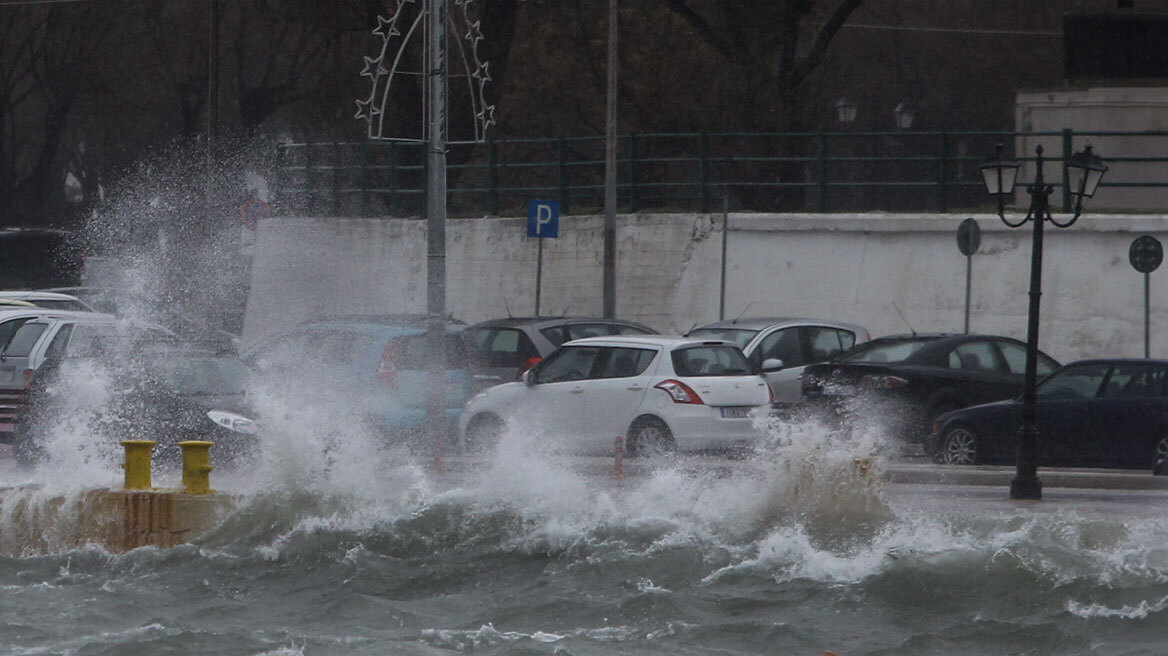 Καιρός - Meteo: Χαλάζι μεγάλου μεγέθους απόψε και αύριο - Κύματα 4 μέτρων στο βόρειο Αιγαίο