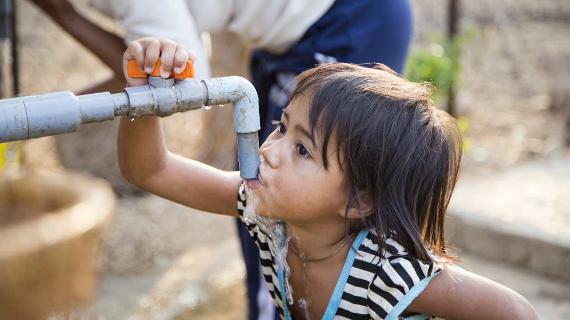 Unicef: 347 εκατ. παιδιά στη νότια Ασία πλήττονται από την έλλειψη νερού	