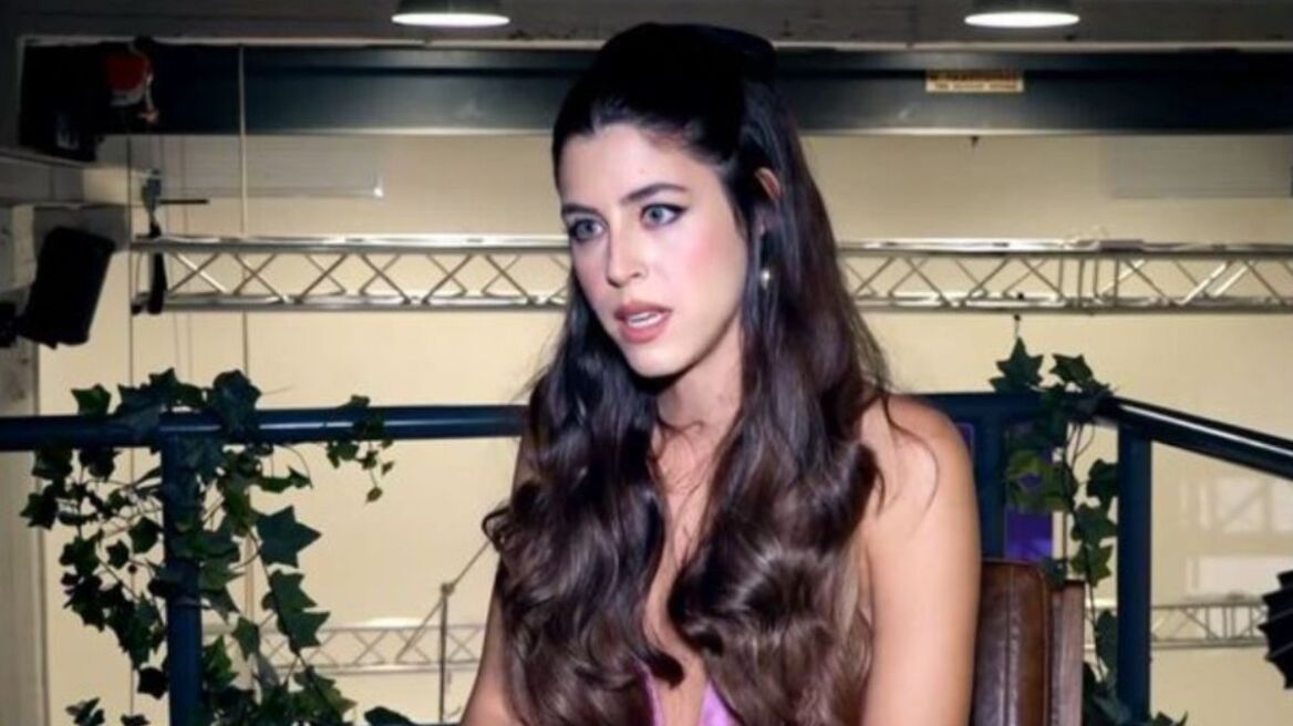 Demy: Αισθάνομαι εγκλωβισμένη στην εικόνα του «καλού παιδιού», δεν είμαι μόνο το κορίτσι με τους φιόγκους και το ροζ