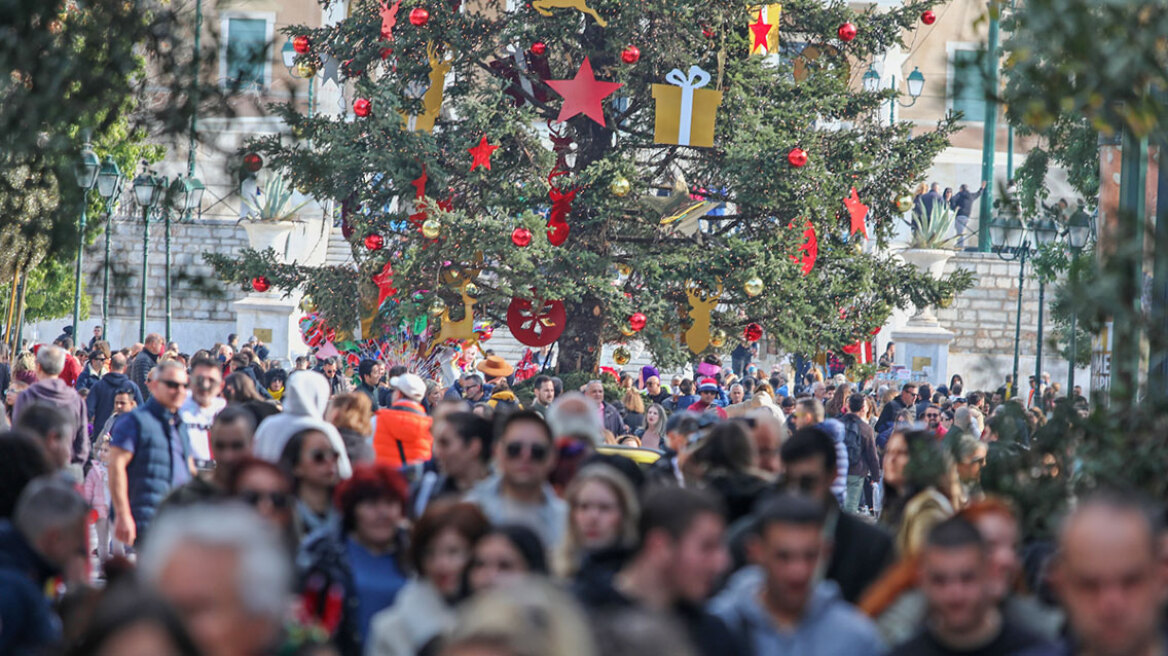 Επίδομα κοινωνικής αλληλεγγύης: Επιπλέον μιάμιση δόση επιδόματος παιδιού, €150 σε συνταξιούχους χωρίς προσωπική διαφορά