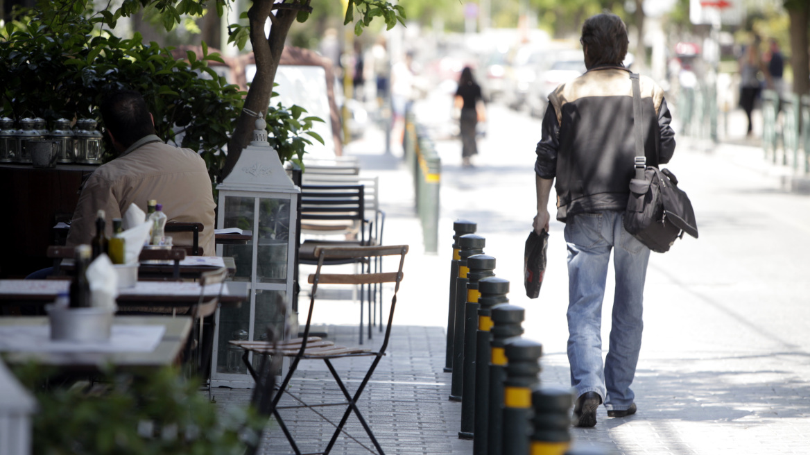 Δήμος Αθηναίων: Μειώνονται οριζόντια κατά 5% τα δημοτικά τέλη 