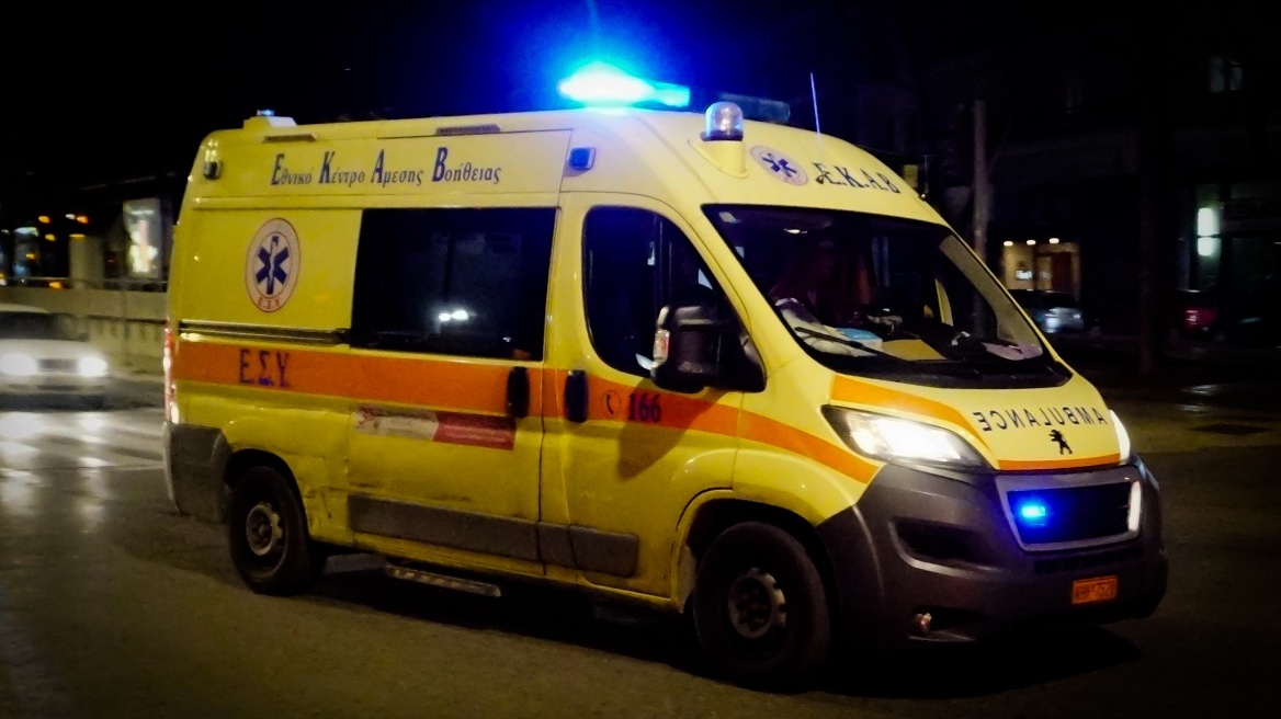 Τροχαίο στην Εύβοια: Ανετράπη όχημα του Λιμενικού - Στο νοσοκομείο ο οδηγός