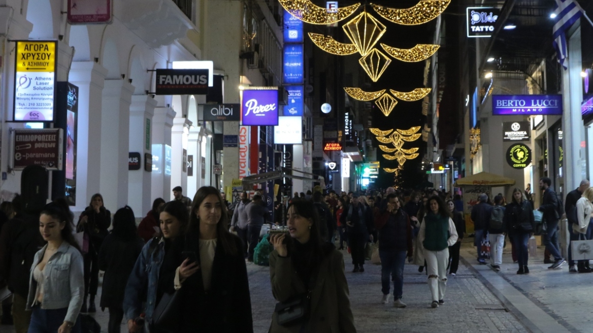 ΕΟΔΥ: Αύξηση κρουσμάτων, νοσηλειών και διασωληνωμένων - 48 θάνατοι από κορωνοϊό την τελευταία εβδομάδα