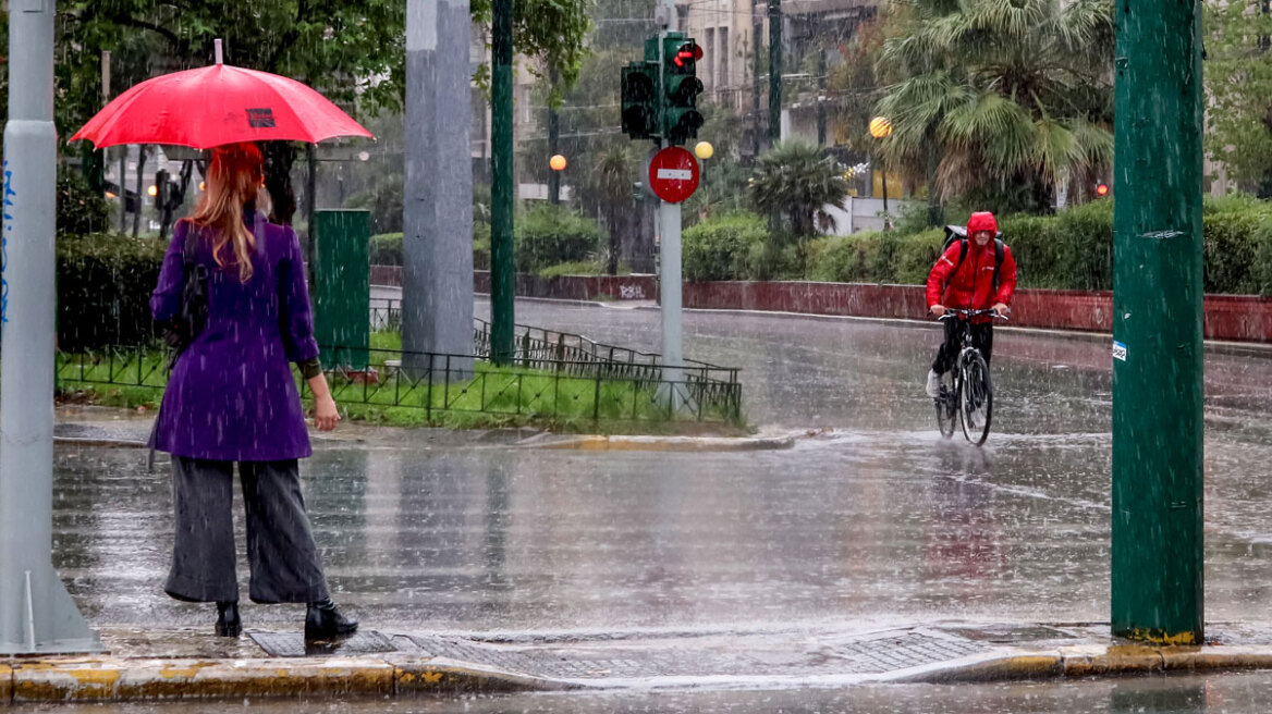 Καιρός δύο ταχυτήτων τις επόμενες ημέρες στη χώρα - Πού θα βρέχει, πού συνεχίζεται η ανομβρία 