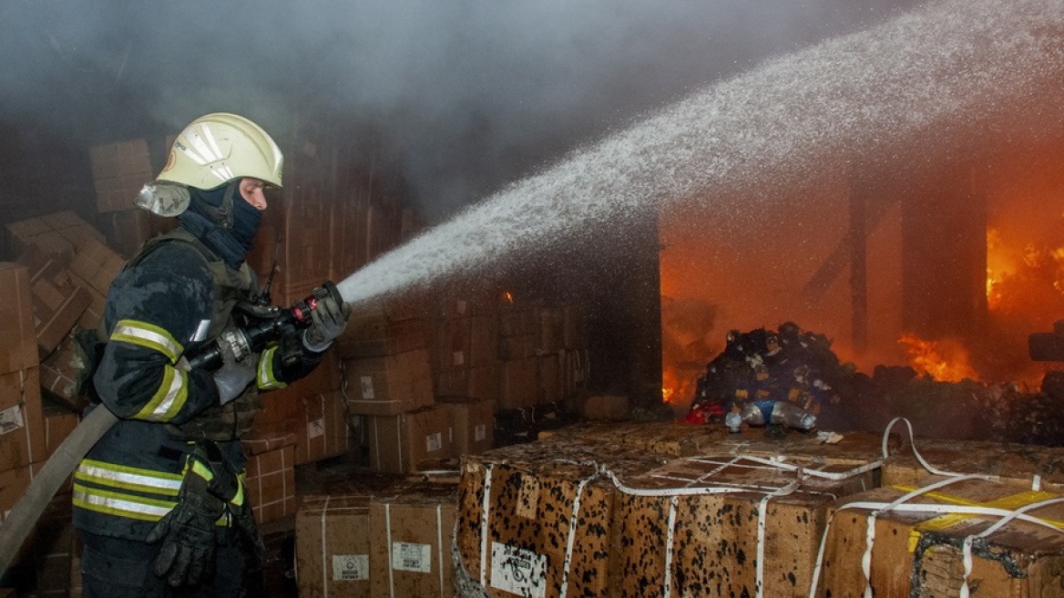 Πόλεμος στην Ουκρανία: Ρωσικοί πύραυλοι S-300 σκότωσαν 11 αμάχους μεταξύ των οποίων πέντε παιδιά