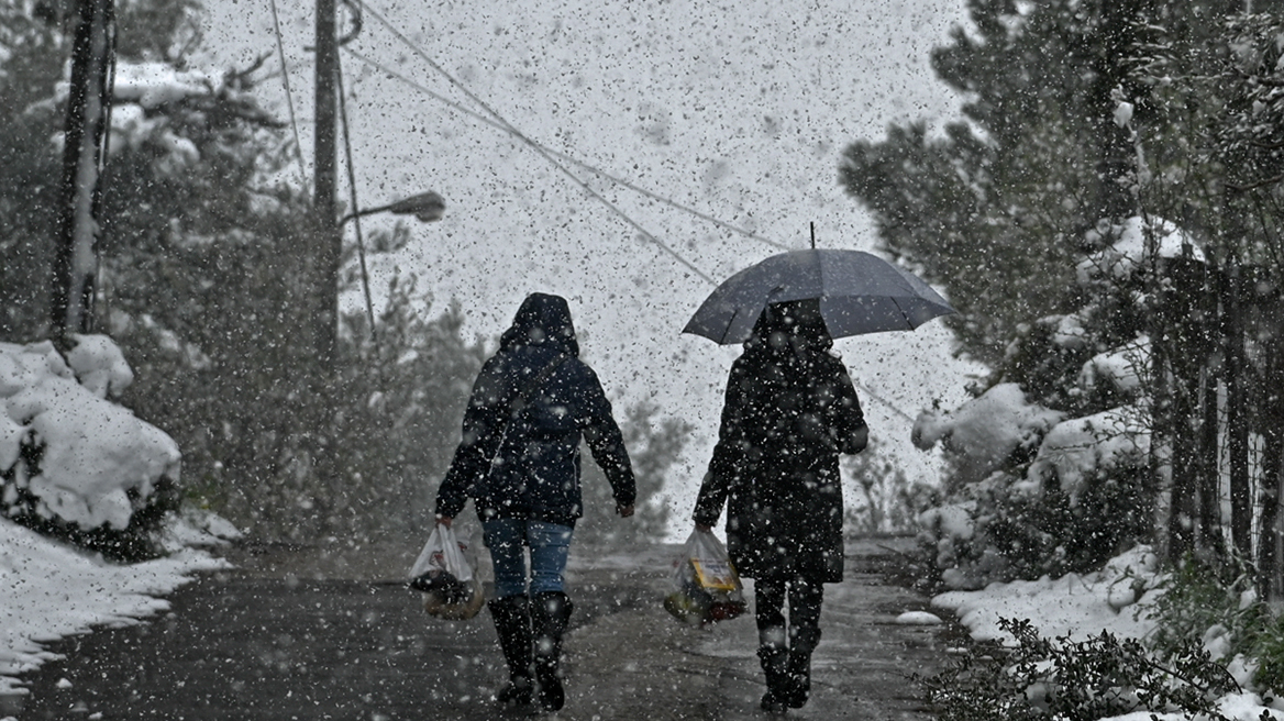 Κακοκαιρία: Σε ετοιμότητα ο κρατικός μηχανισμός για τα προβλήματα από την ψυχρή εισβολή - Ανακοινώσεις την Πέμπτη 