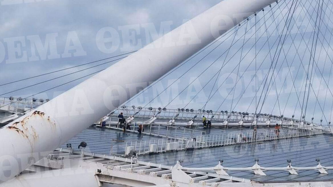 ΟΑΚΑ: Άρχισαν να ξηλώνουν πάνελ από το στέγαστρο Καλατράβα - Χαραμάδα ελπίδας για την συναυλία των Coldplay