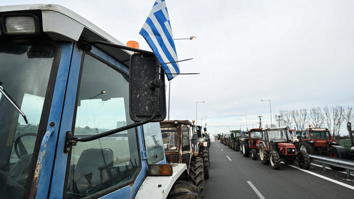 Υπουργείο Αγροτικής Ανάπτυξης κατά ΠΑΣΟΚ για αποζημιώσεις αγροτών: Κρίμα, υιοθετεί μυθεύματα