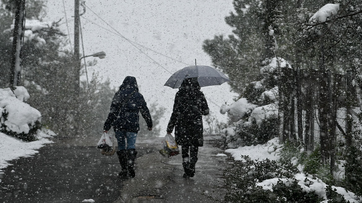 Έκτακτο δελτίο ΕΜΥ: Επιδείνωση του καιρού σε δύο δόσεις - Σε ποιες περιοχές θα χιονίσει