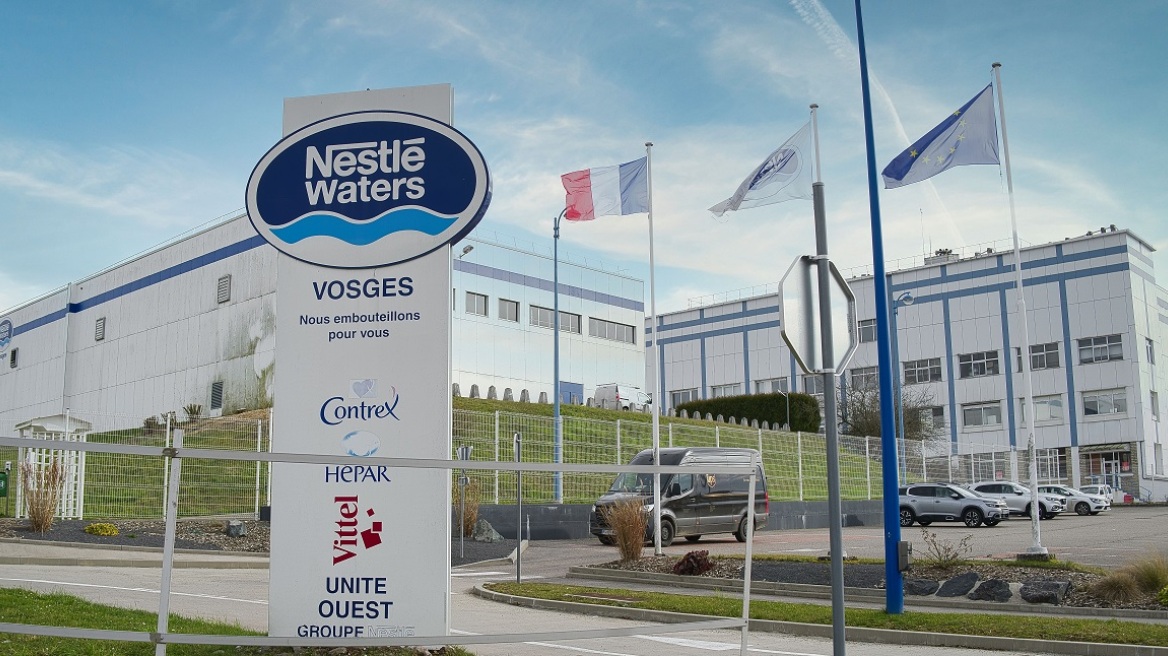 Nestle: Παραδοχή για χρήση απαγορευμένων μεθόδων φιλτραρίσματος στα μεταλλικά της νερά