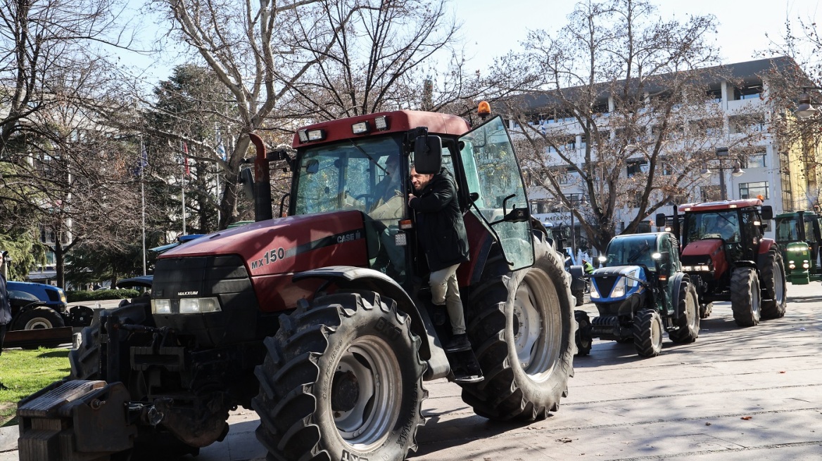 Αγρότες: Στην κυβέρνηση ψάχνουν στοχευμένες παρεμβάσεις και ξορκίζουν την ένταση