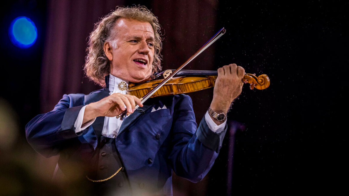 André Rieu: Ο μαέστρος - σούπερ σταρ που στήνει ξέφρενα πάρτι με κλασική μουσική έρχεται στην Αθήνα