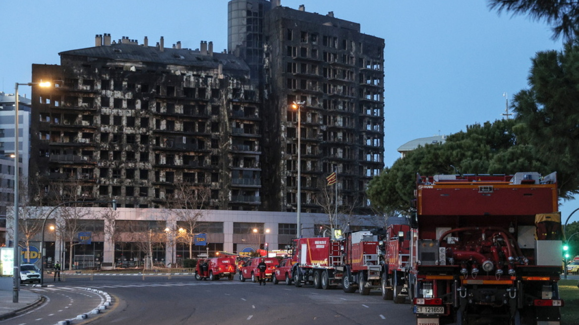 Ισπανία: Μέχρι και 19 οι αγνοούμενοι από την πυρκαγιά στο κτίριο των 14 ορόφων 