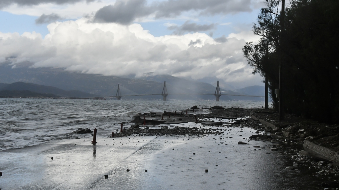 Πάτρα: Σε επιφυλακή η Πολιτική Προστασία λόγω της κακοκαιρίας