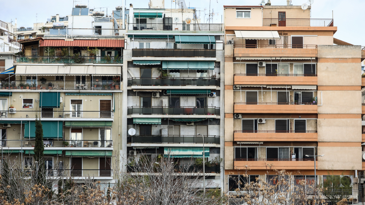 Μείωση ΕΝΦΙΑ: 300.000 ιδιοκτήτες με ασφαλισμένα ακίνητα έφτασαν τελικά «στην πηγή»