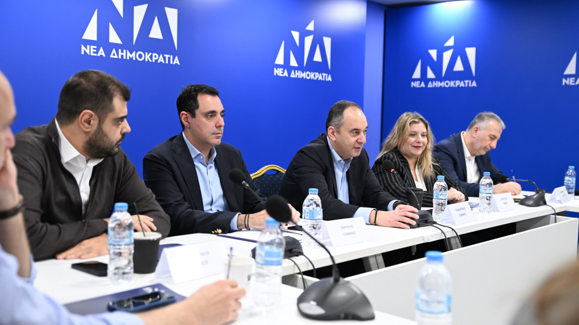 Τη Δευτέρα στη Θεσσαλονίκη το προσυνέδριο της ΝΔ με ομιλία Μητσοτάκη