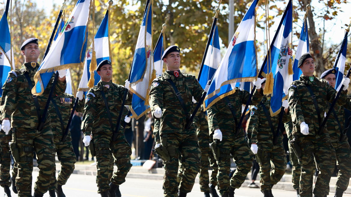 25η Μαρτίου: Οι κυκλοφοριακές ρυθμίσεις για τις παρελάσεις σε Αθήνα και Θεσσαλονίκη