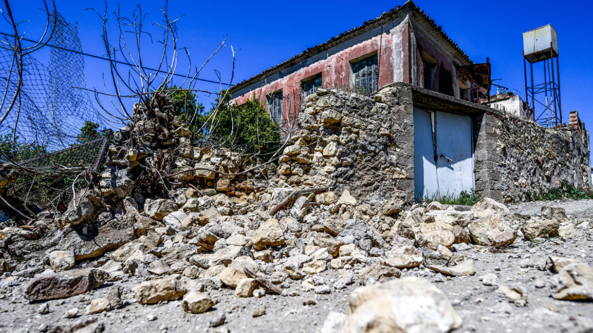 Σεισμός: Ζημιές στη Ζαχάρω μετά τα 5,7 Ρίχτερ - Προβλήματα και στον Δήμο Ανδρίτσαινας-Κρεστένων