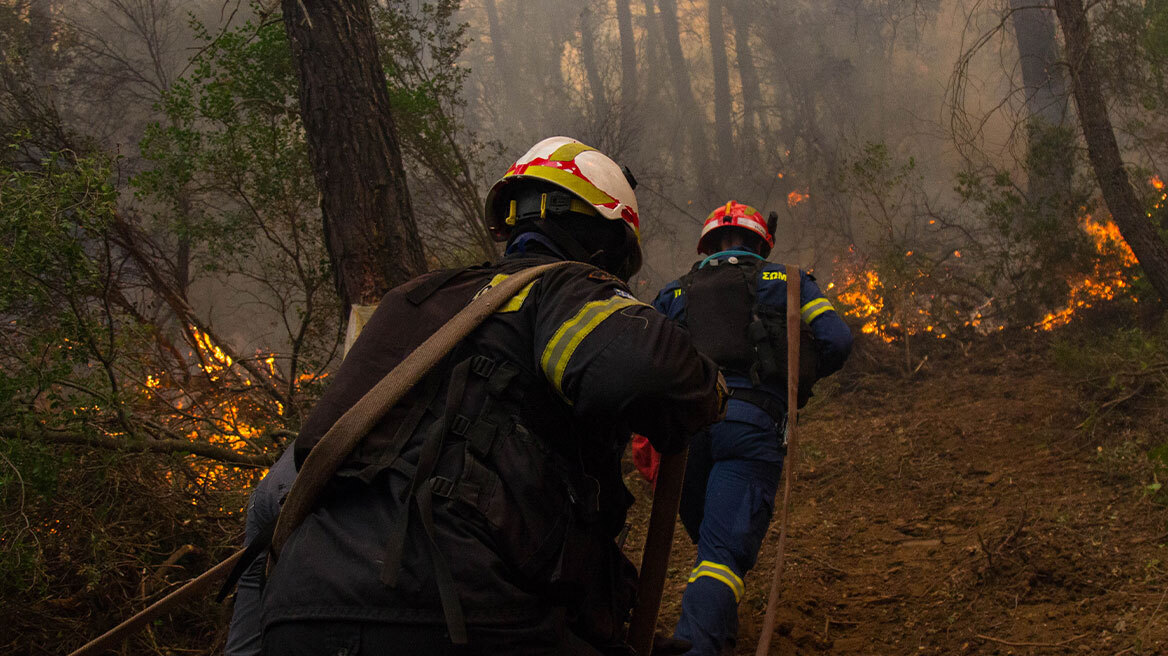 71 πυρκαγιές σε 12 ώρες - Σε ετοιμότητα η Πολιτική Προστασία σε έξι περιοχές λόγω των ισχυρών ανέμων