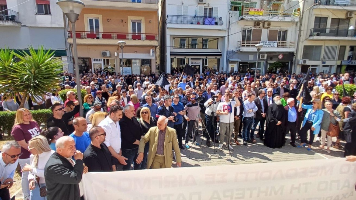 Πρωτοδικείο Μεσολογγίου: Χιλιάδες κάτοικοι στη διαμαρτυρία – Προγραμματίζουν παράσταση στη Βουλή 