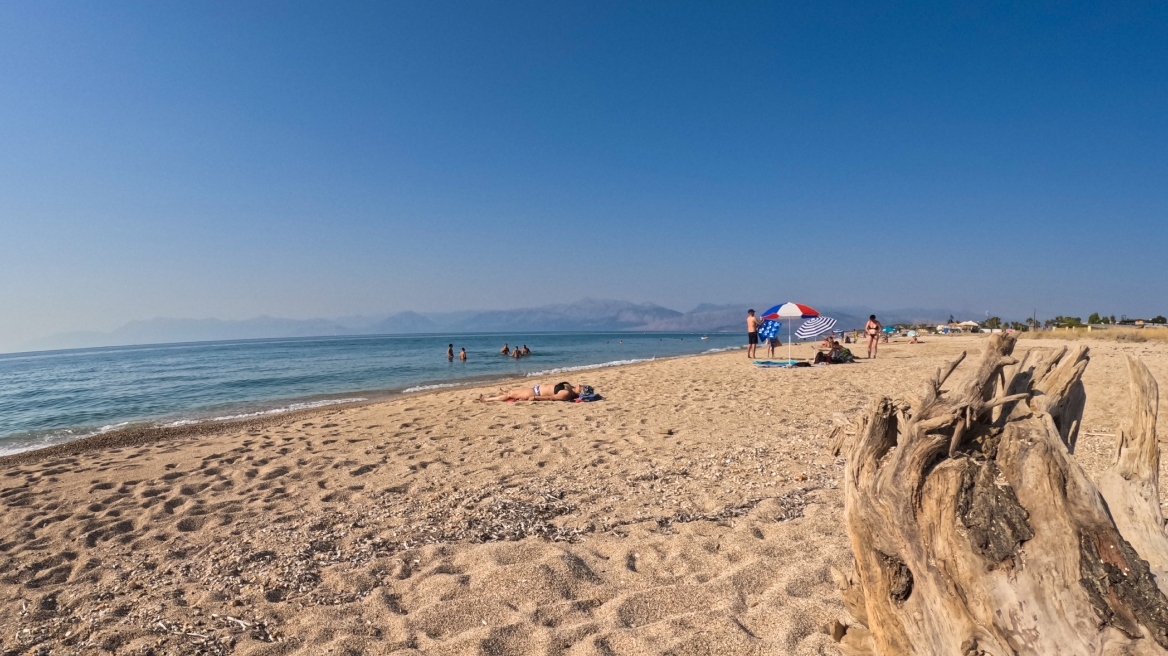 Παπαστεργίου: Με το ΜyCoast πάμε να αντιμετωπίσουμε περιπτώσεις αυθαίρετης κατάληψης των ακτών