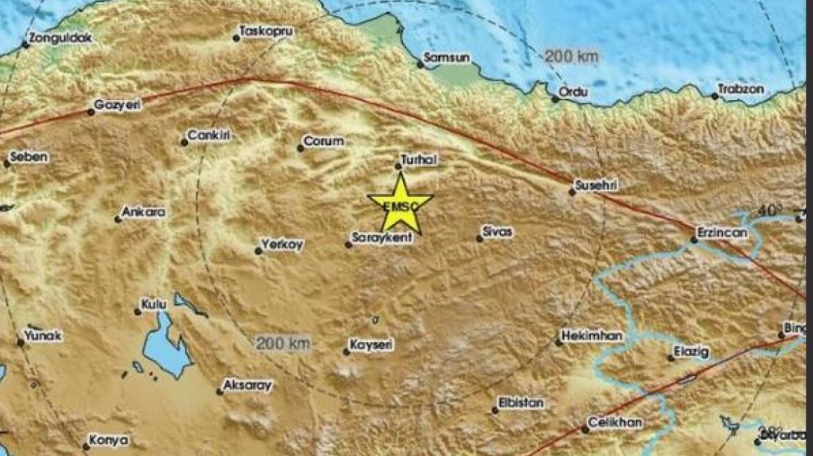 Σεισμός 5,6 Ρίχτερ στην Τουρκία - Ζημιές σε κτήρια 