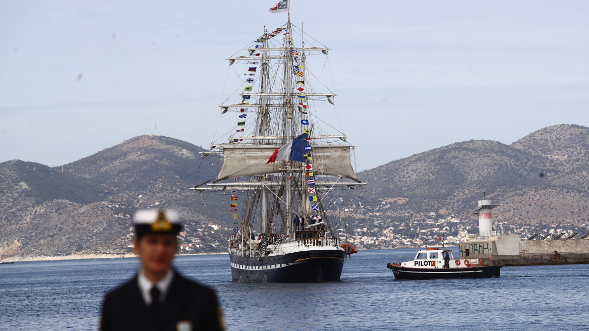 Ολυμπιακοί Αγώνες: Με το ιστορικό γαλλικό πλοίο Belem ταξιδεύει από τον Πειραιά στη Μασσαλία η Ολυμπιακή Φλόγα