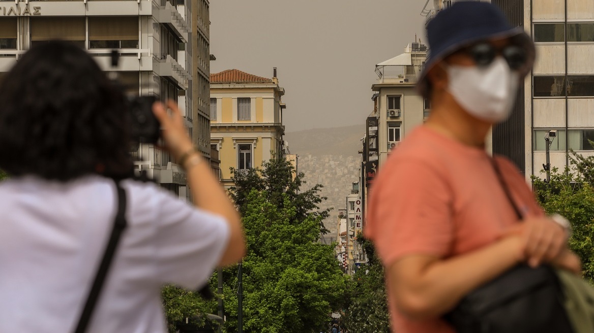 Αφρικανική σκόνη: Νέα εγκύκλιος του υπουργείου Υγείας για την προστασία των πολιτών