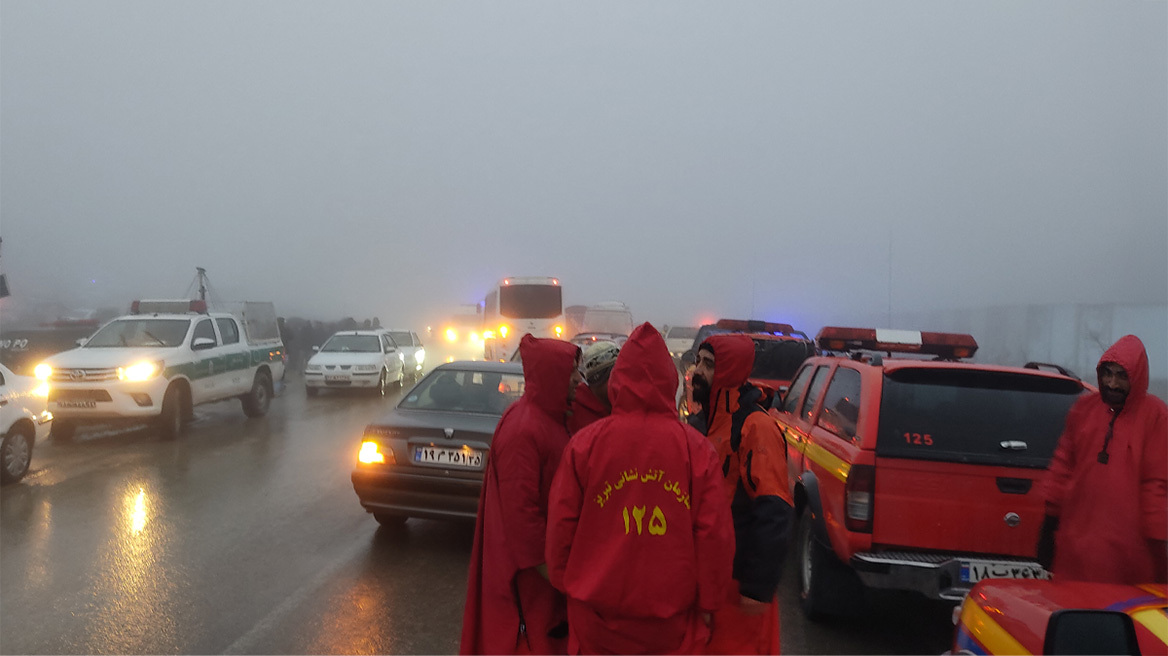 Live update: Τα συνεργεία διάσωσης δεν έχουν βρει ακόμη τον τόπο συντριβής του ελικοπτέρου του Ιρανού προέδρου