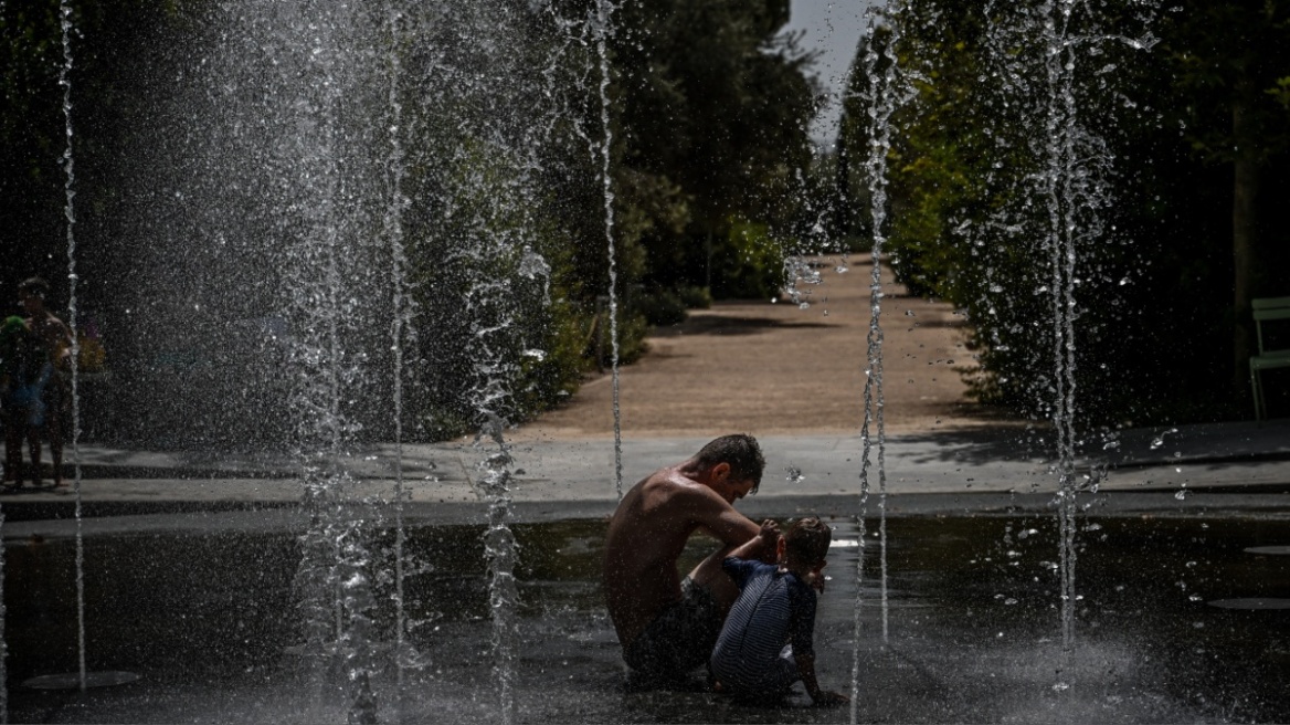 Διαφωνούν οι μετεωρολόγοι για τον «μίνι» καύσωνα: Για 40άρια κάνει λόγο ο Τσατραφύλλιας - «Ας μη βιαζόμαστε» λέει ο Κολυδάς