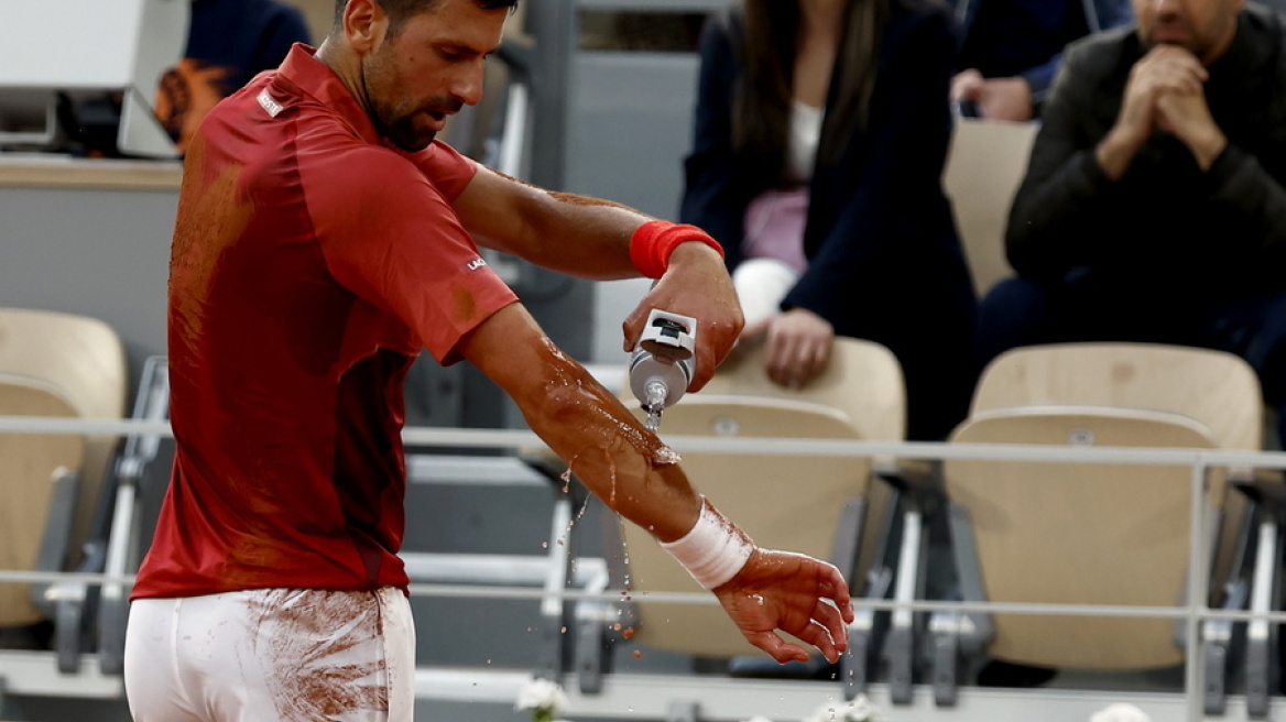 Ο Τζόκοβιτς έκανε αρθροσκόπηση, χάνει το Wimbledon και τρέχει για τους Ολυμπιακούς Αγώνες