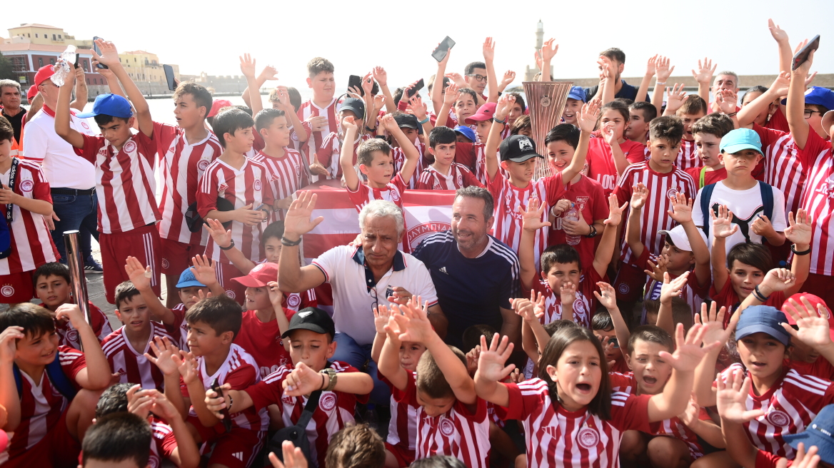 Ολυμπιακός: Πανζουρλισμός στα Χανιά για τις ευρωπαϊκές κούπες - Φωτογραφίες 