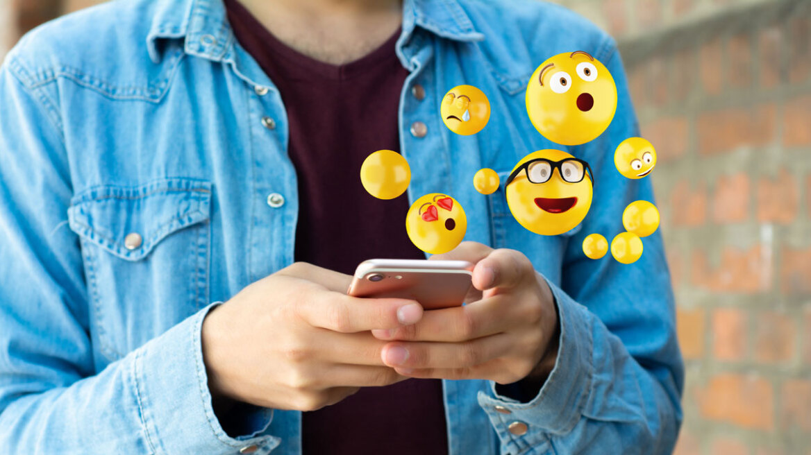 Η «μαγική» δύναμη των memes και emojis - Πώς ωφελεί την υγεία μας το να στέλνουμε μηνύματα σε φίλους