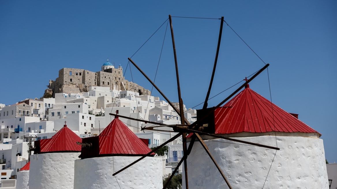 Η Αστυπάλαια, το κορυφαίο «μυστικό» νησί της Ελλάδας για τους Βρετανούς