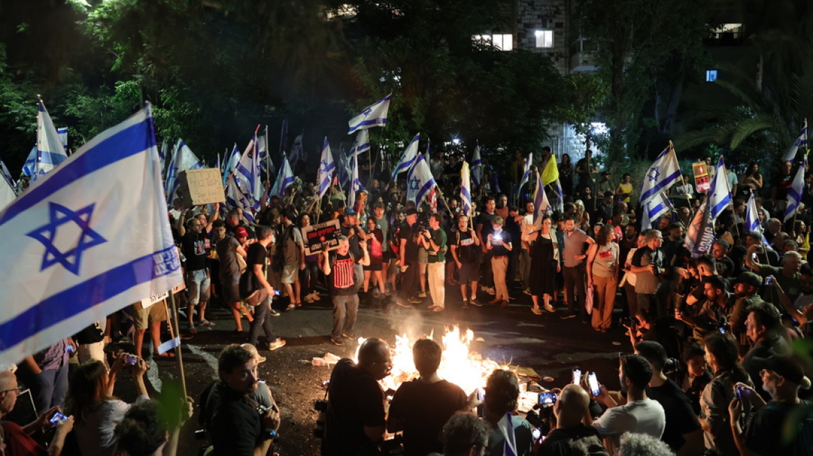 Ισραήλ: Εννέα συλλήψεις σε νέες μαζικές διαδηλώσεις κατά της κυβέρνησης Νετανιάχου