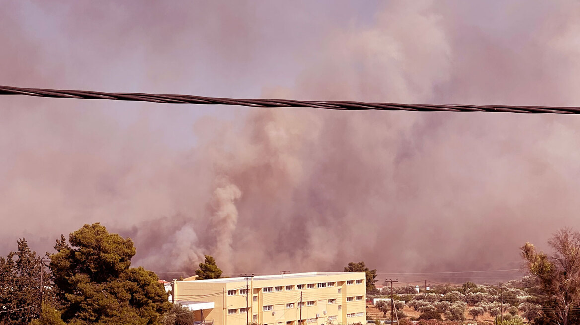 Πυροσβεστική: Συνεχίζεται η μάχη με τις φλόγες - Τα κρίσιμα πύρινα μέτωπα στη χώρα 