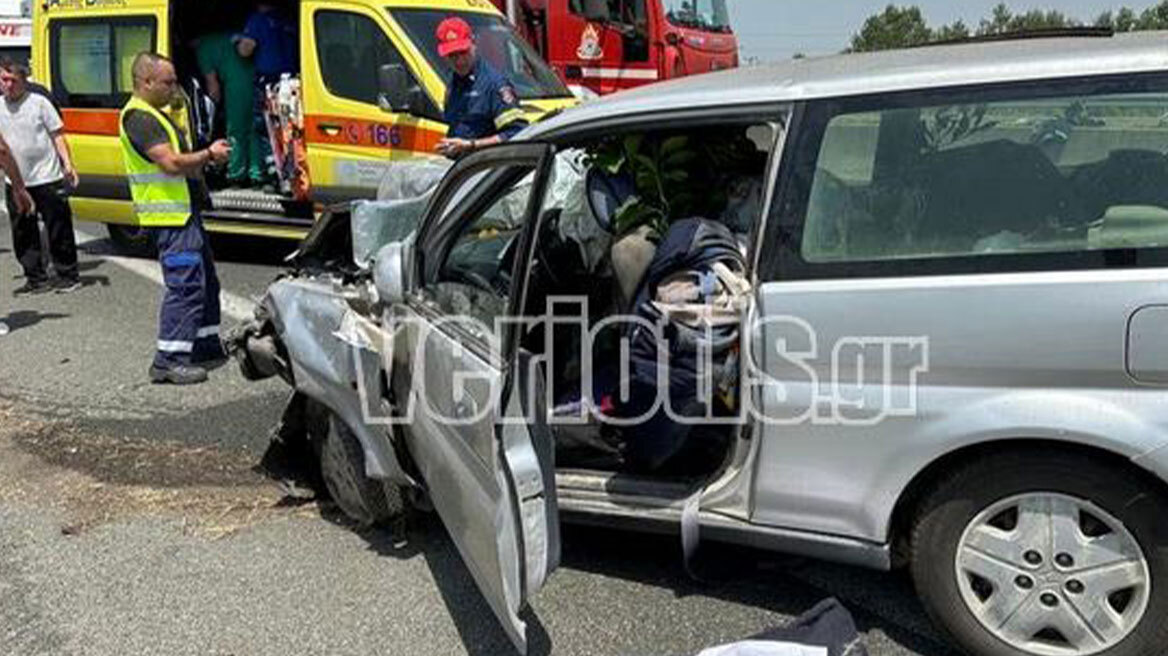 Τραγωδία στην Εγνατία: Νεκρή 30χρονη έπειτα από σύγκρουση δύο οχημάτων - Δείτε φωτογραφίες