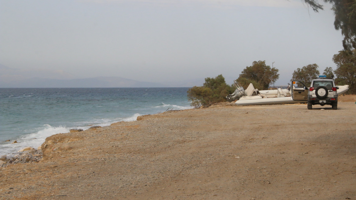 Κεραυνοί στη θάλασσα: Πώς μπορούν να προστατευτούν λουόμενοι, δύτες και φουσκωτά σκάφη